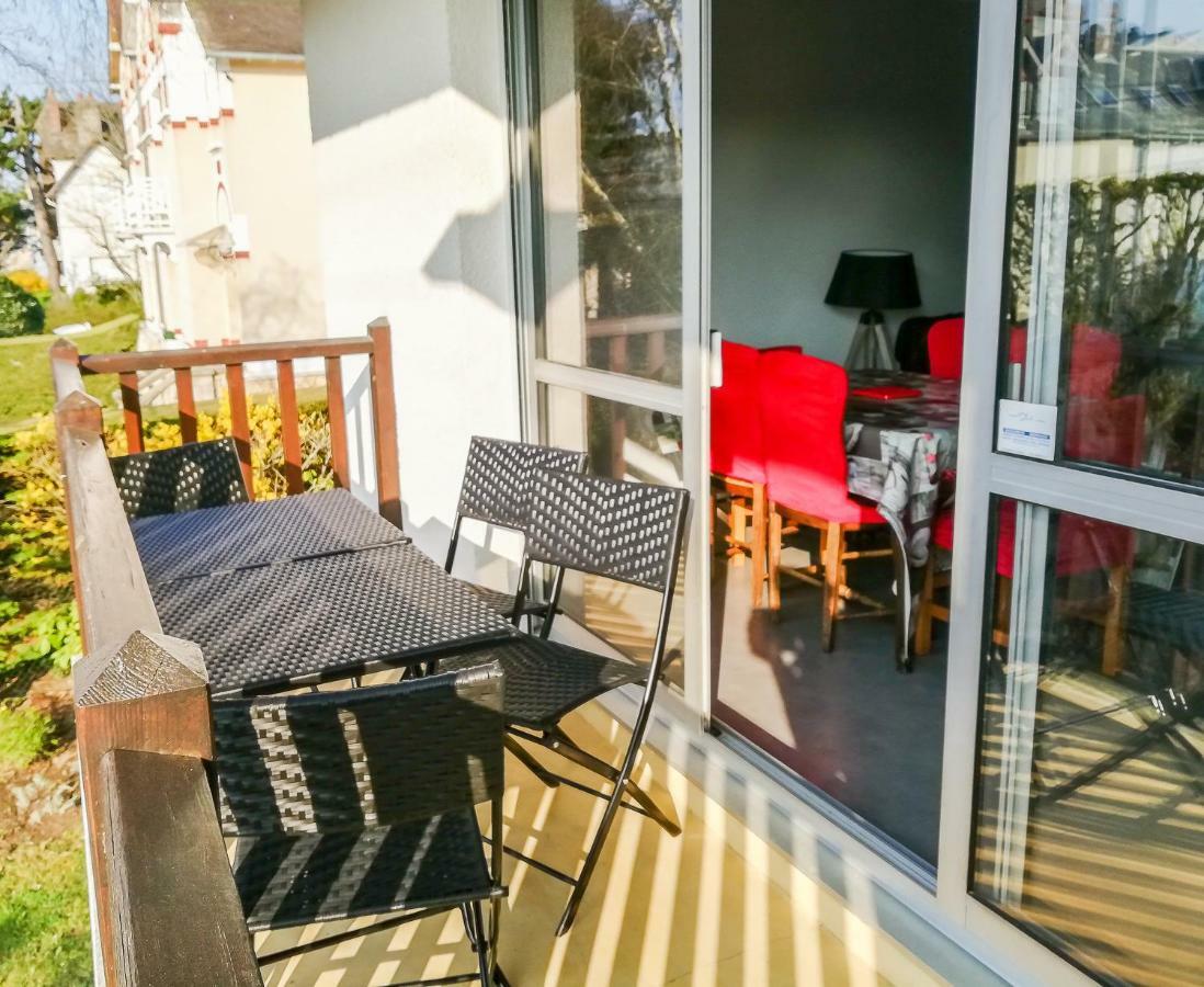 Cabourg Centre, Appartement Pour 4 Personnes A 100M De La Mer Bagian luar foto