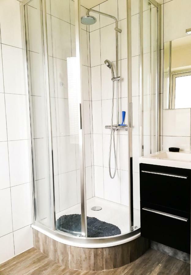 Cabourg Centre, Appartement Pour 4 Personnes A 100M De La Mer Bagian luar foto